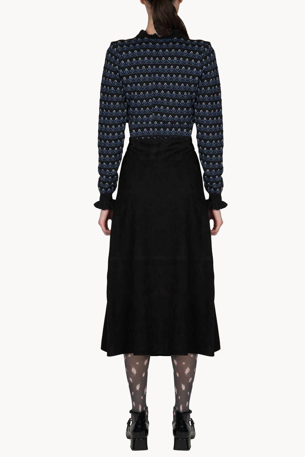 Maglione nero girocollo floreale