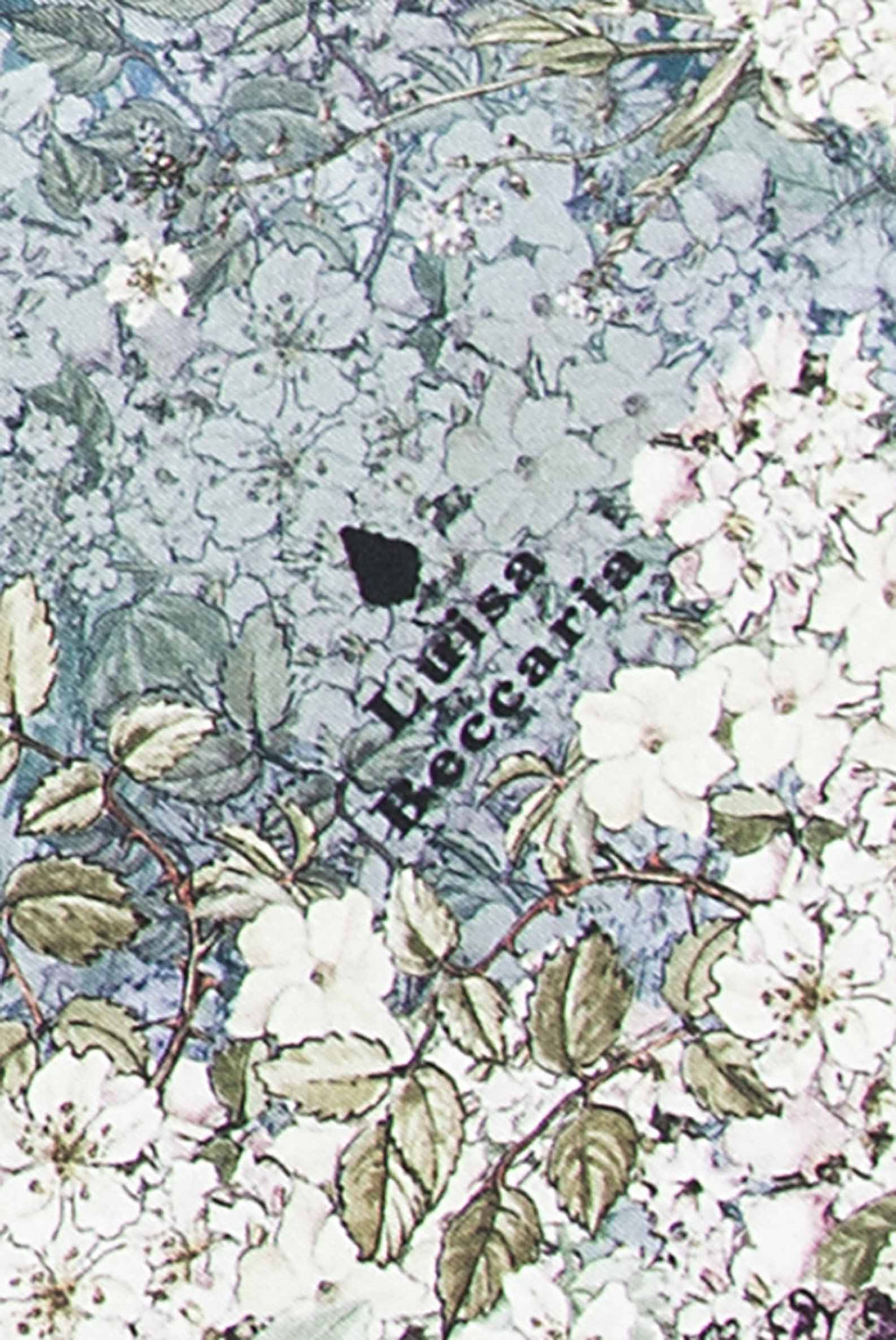 Sciarpa di seta stampata con fiori sfumati