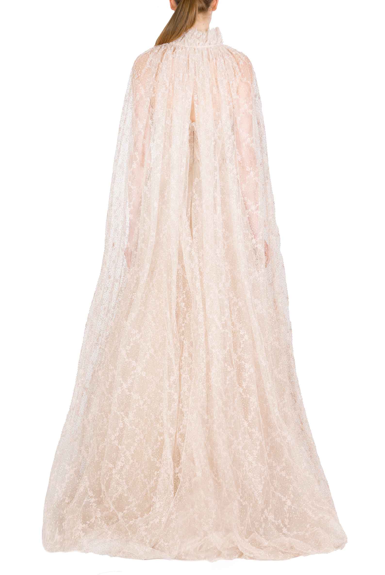 Abito da Sera con Mantella in Tulle Lucido Ricamato