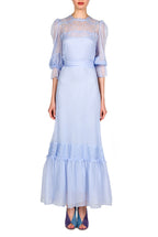 Vestito in chiffon con applicazioni in pizzo