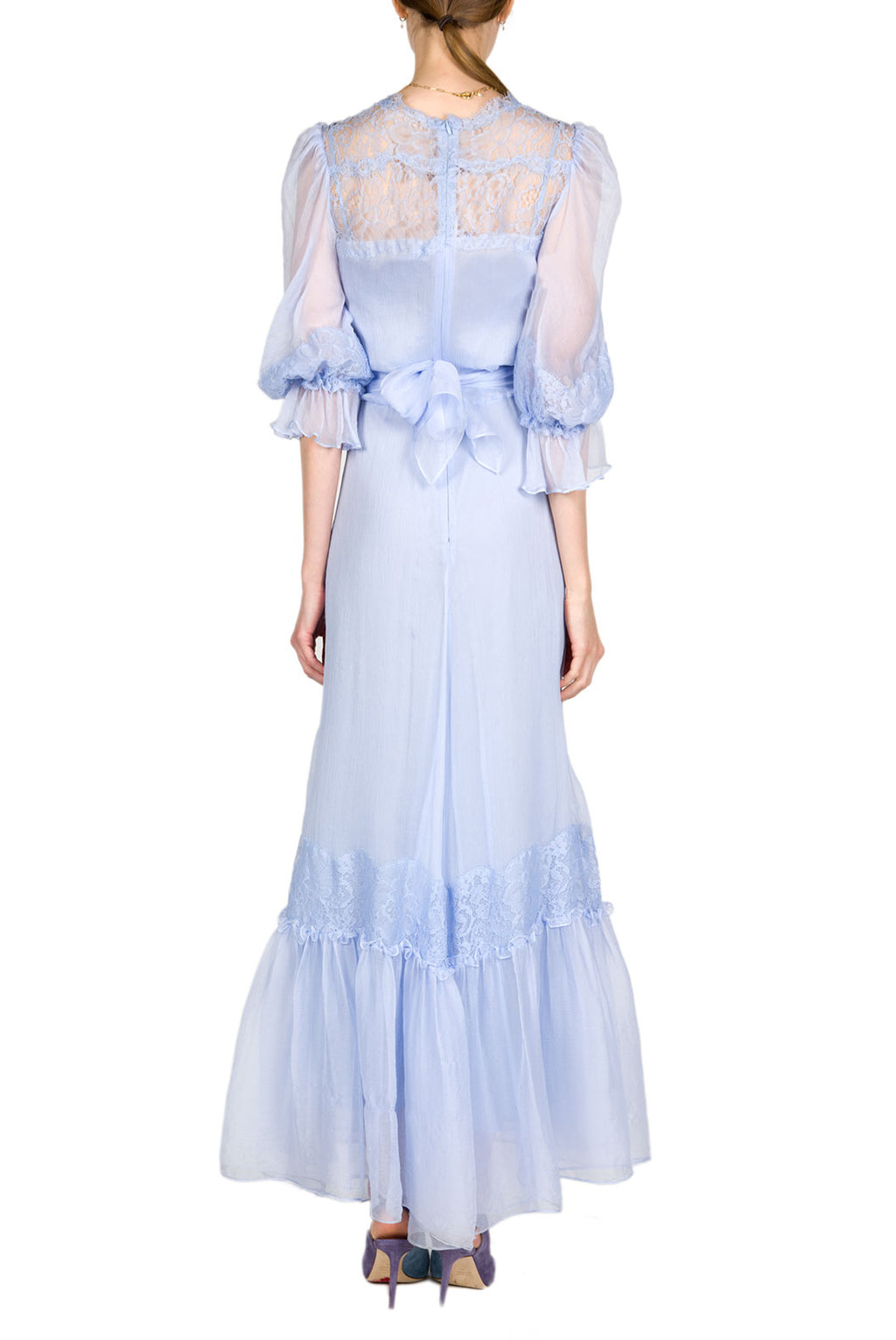 Vestito in chiffon con applicazioni in pizzo