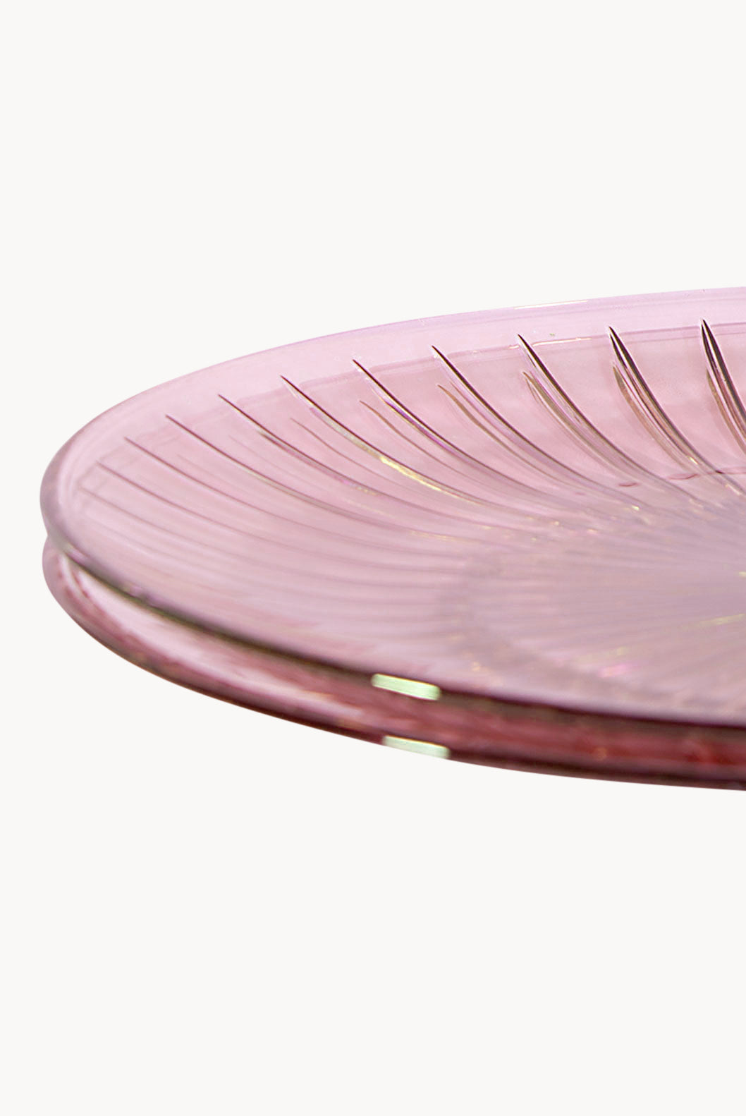 Set di due piatti in vetro rosa