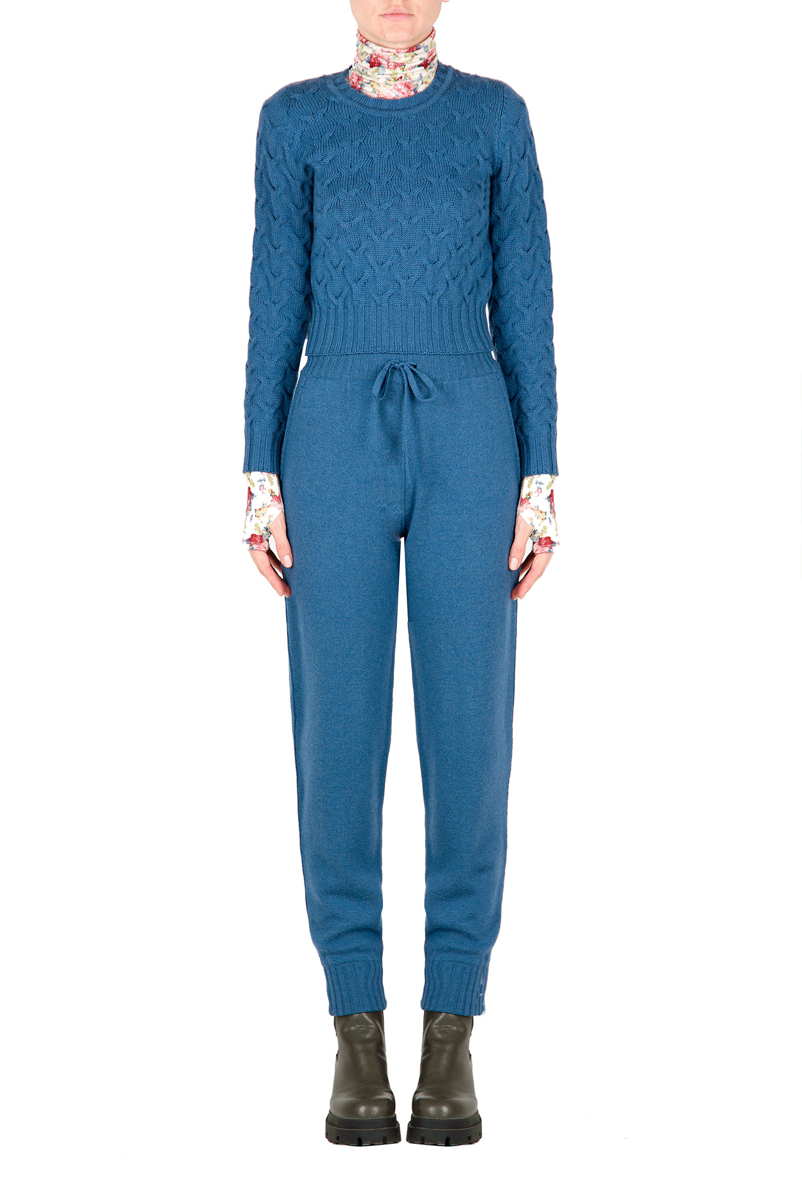Maglione girocollo in lana con trecce