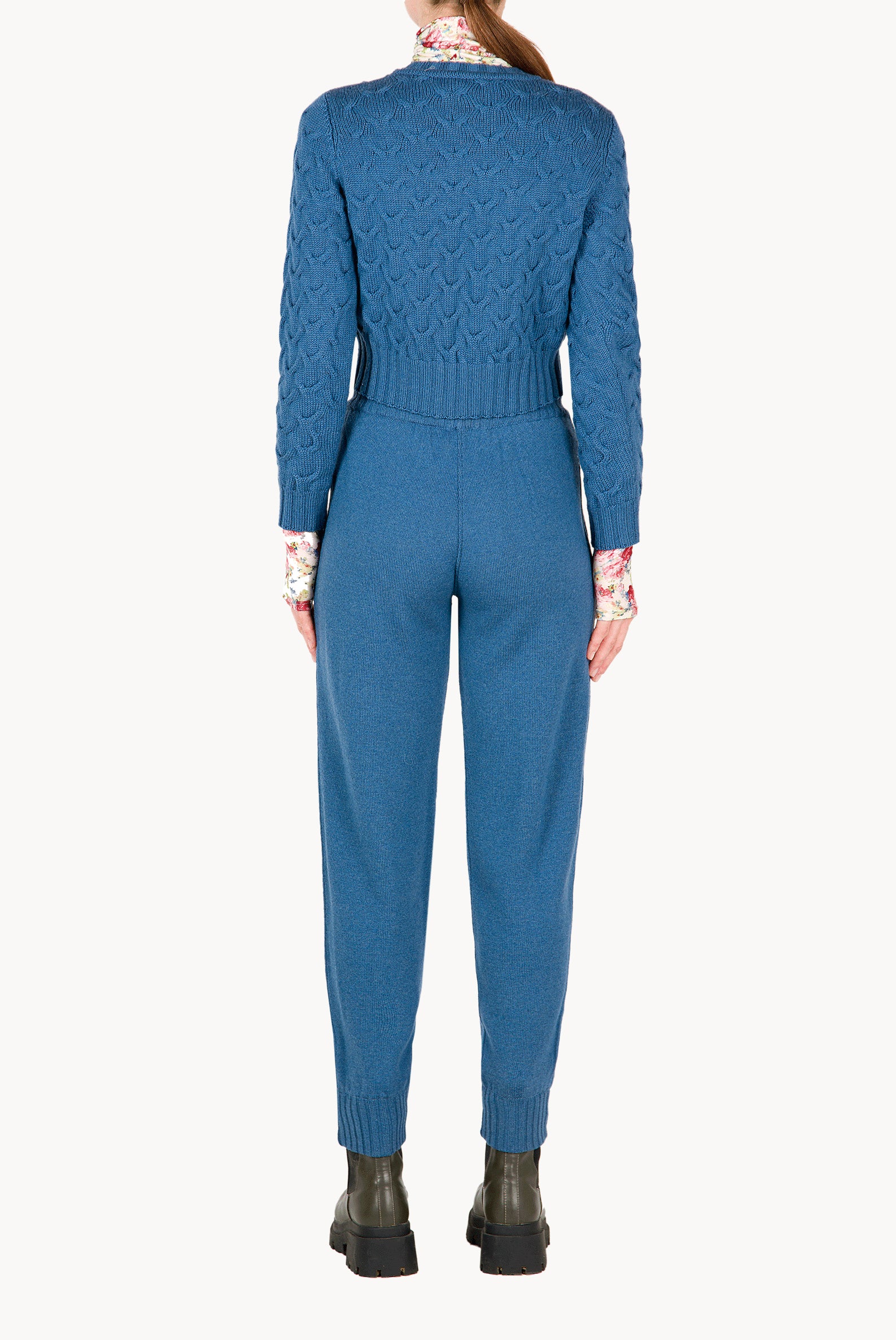 Maglione girocollo in lana con trecce